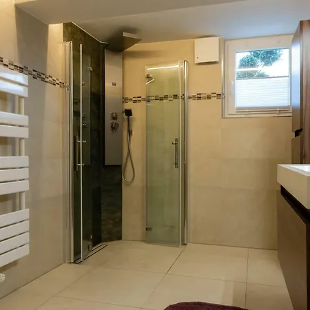 29 Am Knauersbach Nuremberga